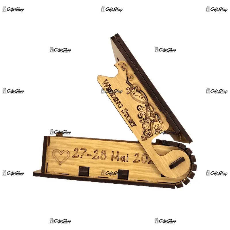 Cutie lemn pentru stick usb personalizata